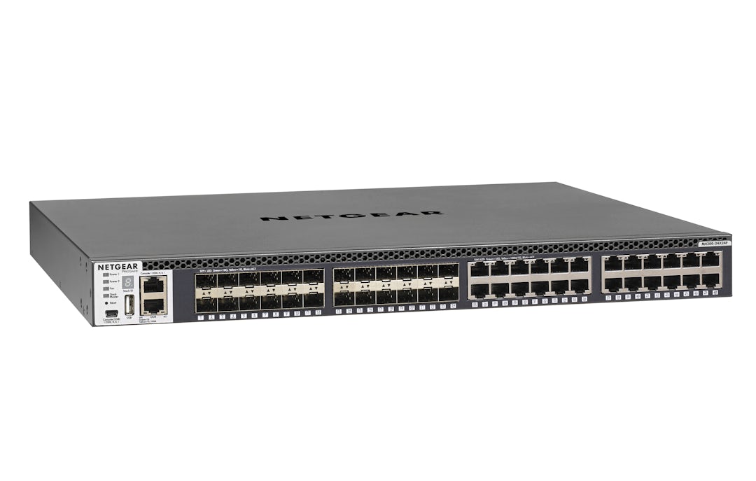 NETGEAR M4300-24X24F hanterad L2/L3/L4 10G Ethernet (100/1000/10000) 1U Svart
